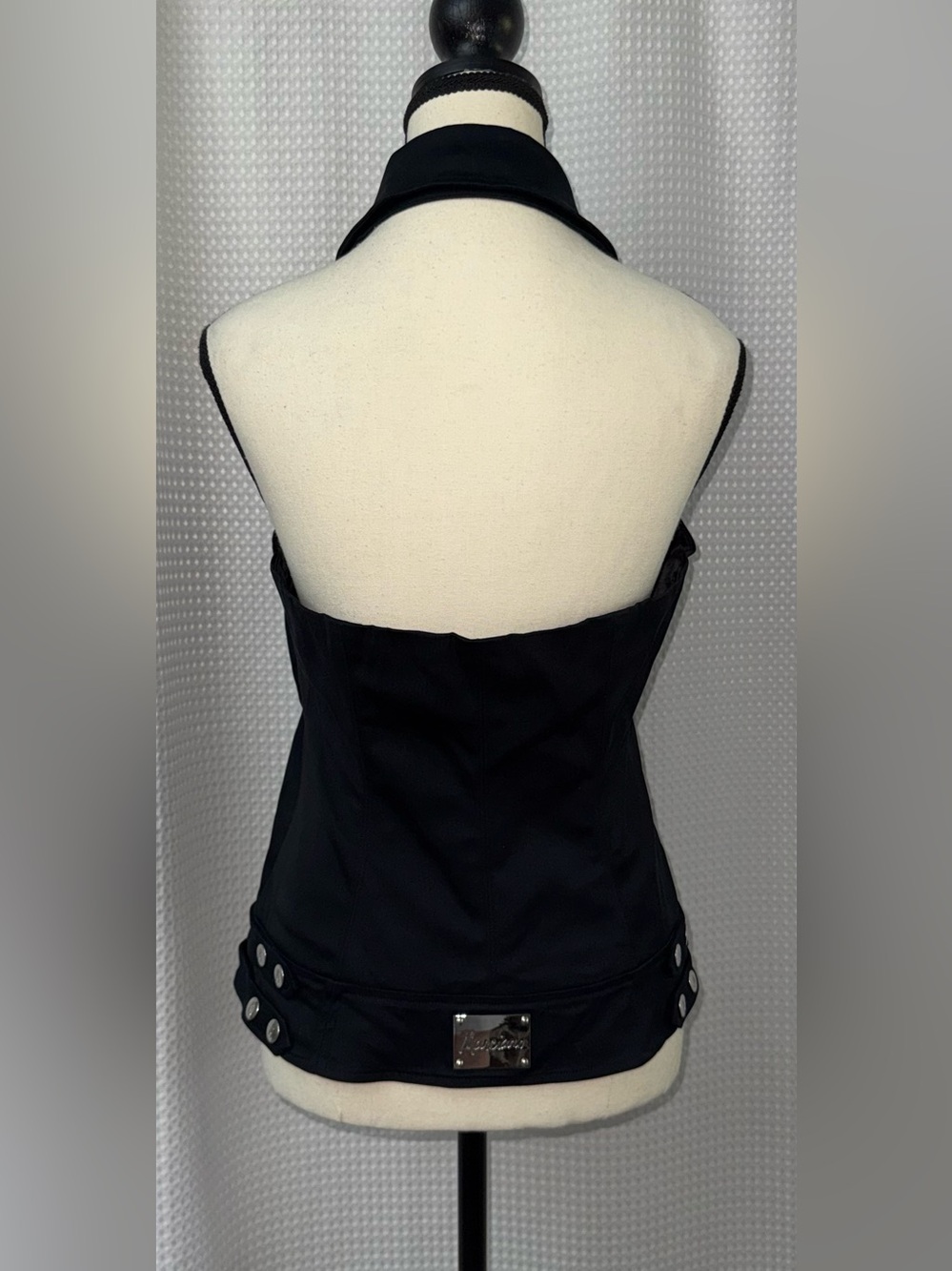 Marciano by Guess Halter sleeveless Black vest size medium - Picture 10 of 11